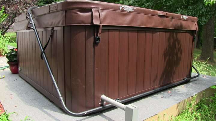 Hot Tub Installation in Columbus, OH